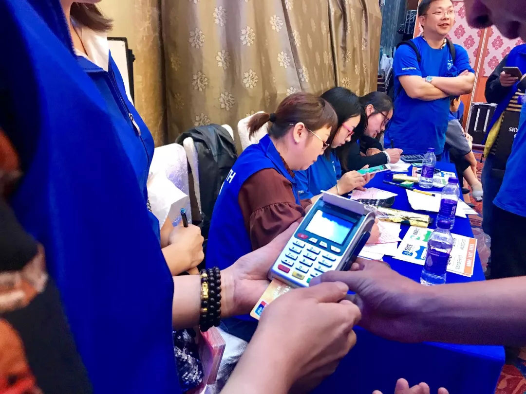 5c0b6d6a9ddbd.jpg 16.webp.jpg