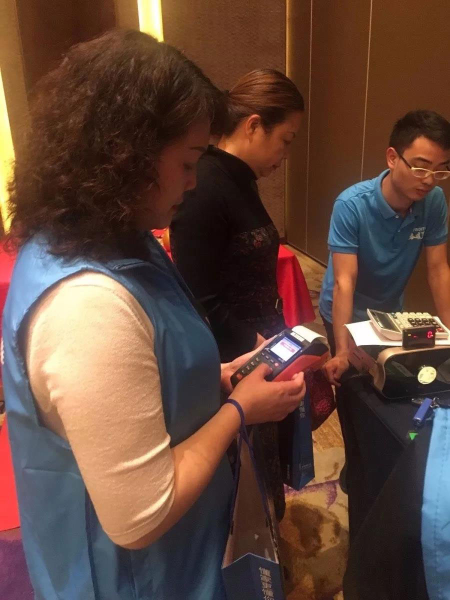 5e7eb8b693c83.jpg 9.jpg