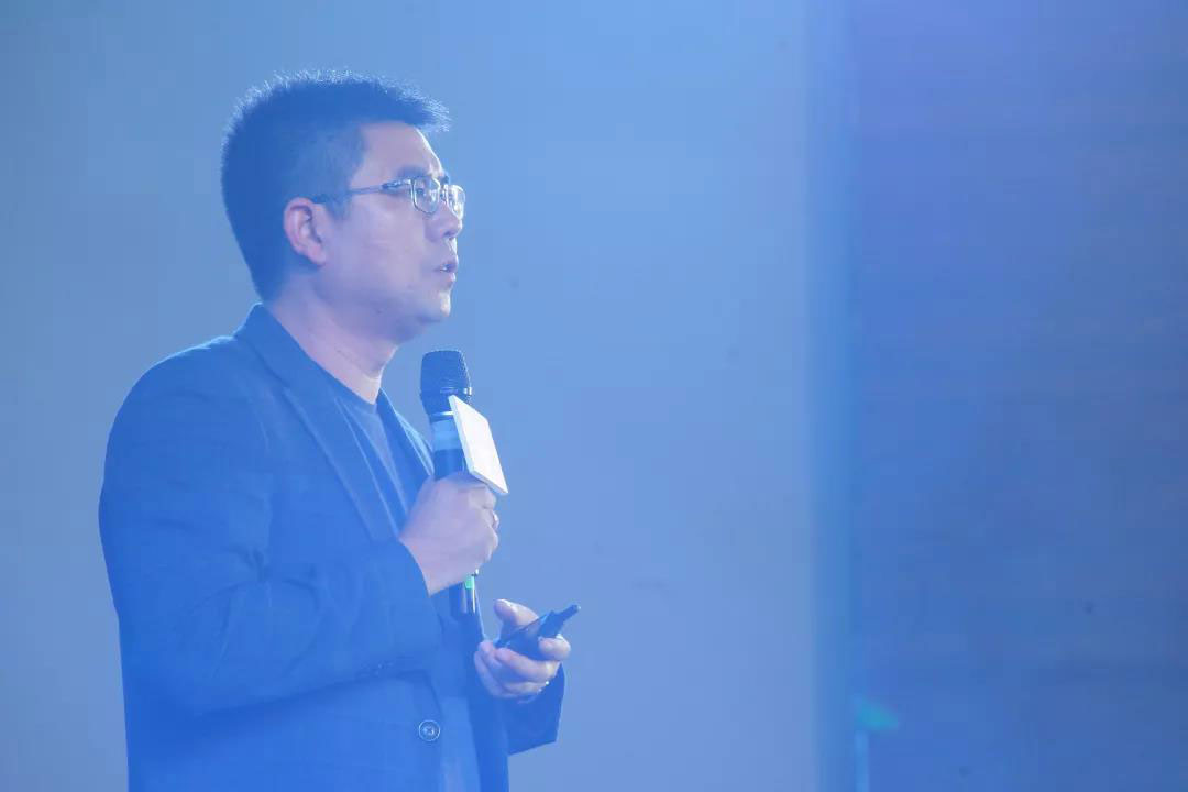 5e8ad93277e2b.jpg 4.jpg